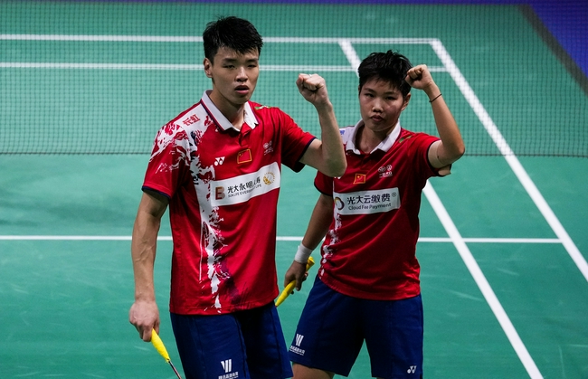 韩国队绝杀丹麦队,黄鸭组合关键制胜 韩国队绝杀丹麦队,黄鸭组合关键制胜