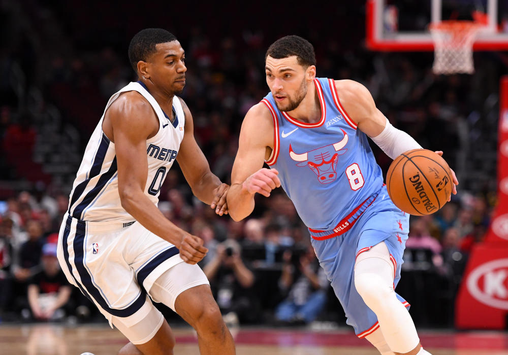 灰熊横扫上海队,拉文扛起全队 灰熊横扫上海队,拉文扛起全队