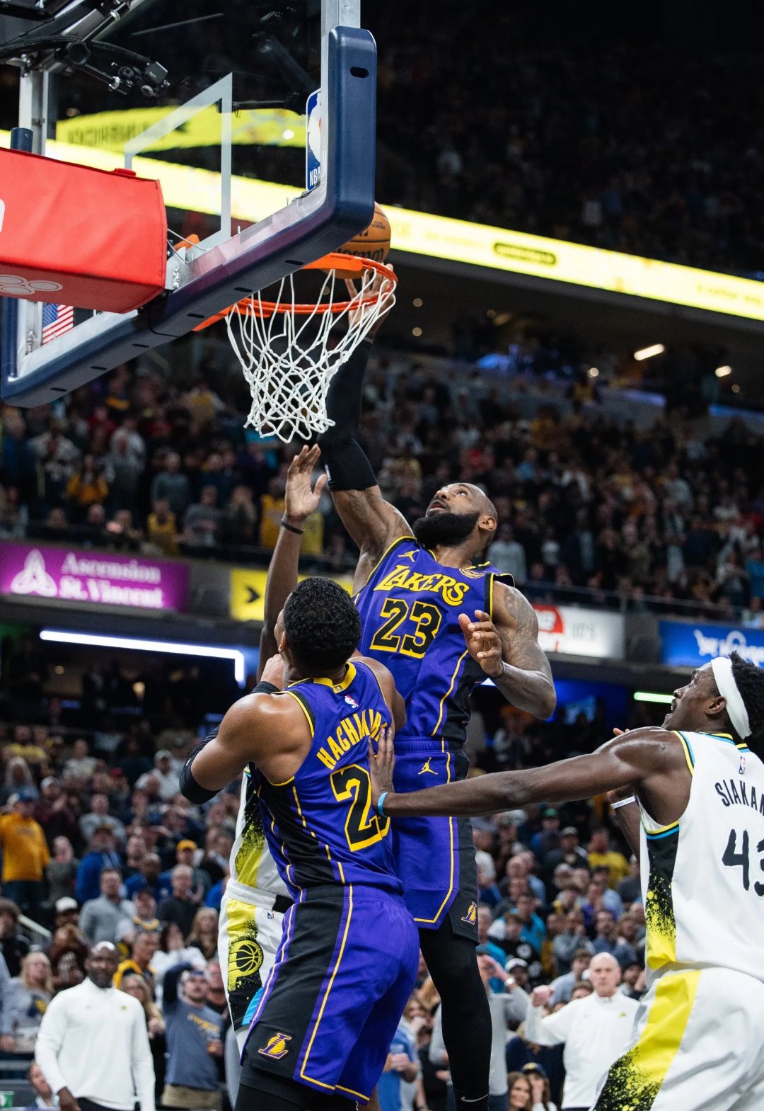 魔术横扫国王，东契奇点燃赛场