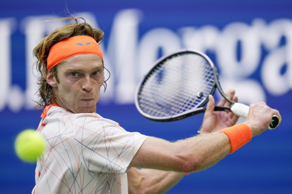 美网绝杀拉沃尔杯,梅德韦杰夫状态火热 美网绝杀拉沃尔杯,梅德韦杰夫状态火热