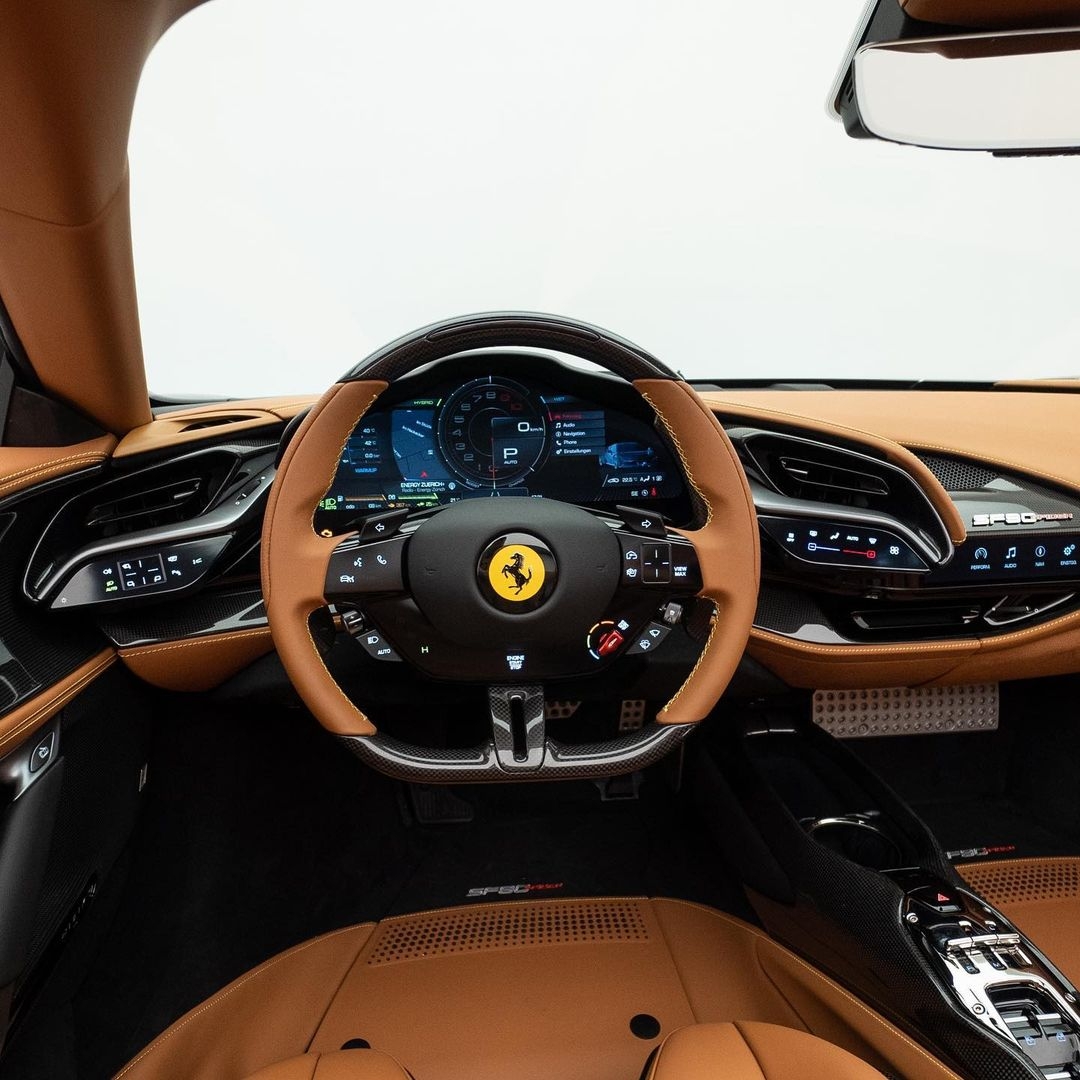 梅赛德斯力克法拉利,皮亚斯特里惊艳四座 梅赛德斯力克法拉利,皮亚斯特里惊艳四座