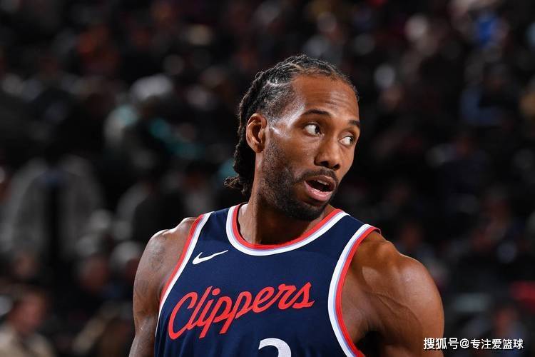 马刺轻取上海队,伦纳德高光表现 马刺轻取上海队,伦纳德高光表现