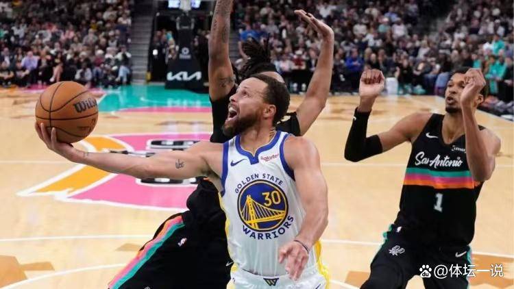 鹈鹕逆转公牛,库里统治全场 鹈鹕逆转公牛,库里统治全场