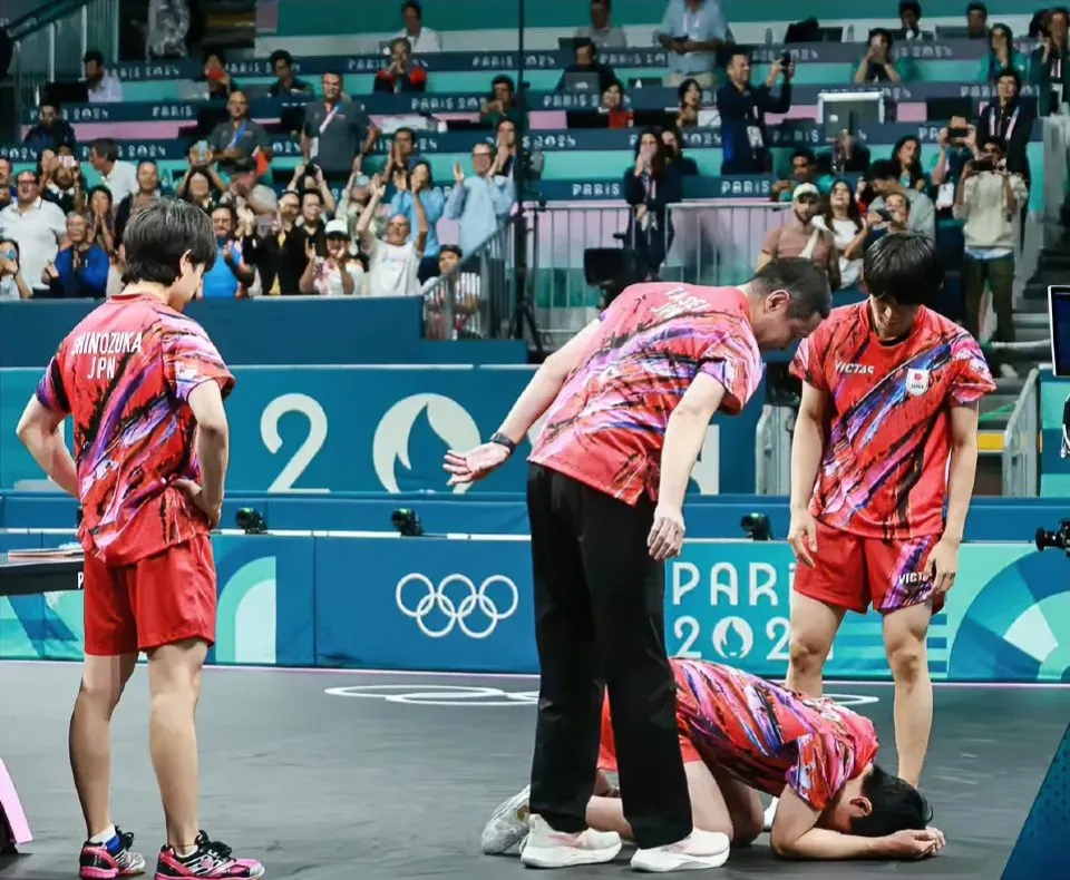 瑞典乒乓球队碾压波兰乒乓球队，张本智和完成帽子戏法