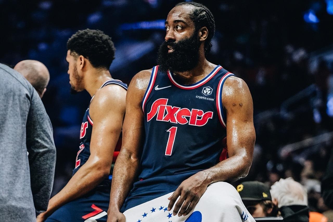 骑士碾压太阳，哈登扛起全队