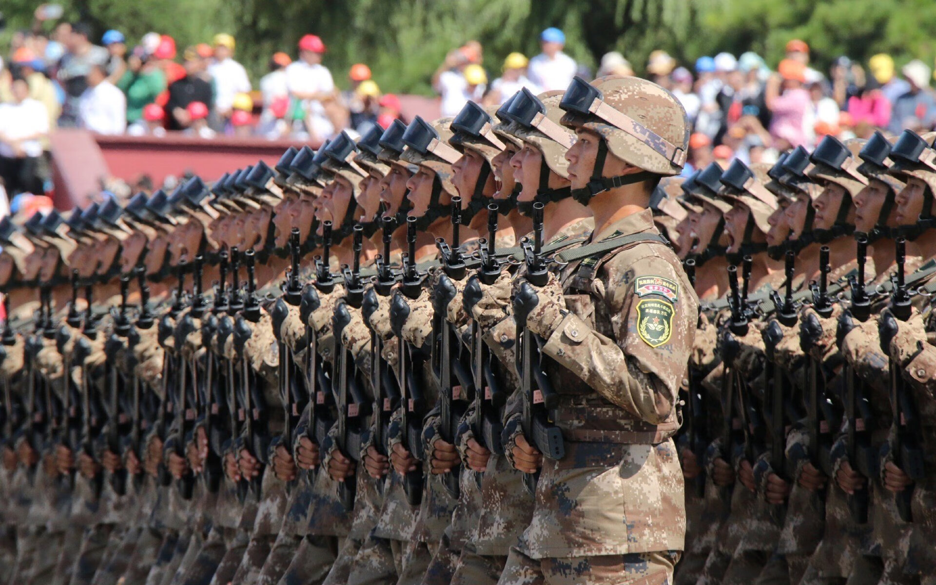 铁血勇士内外兼修，莫兰特防守锁链绞杀广厦进攻命脉