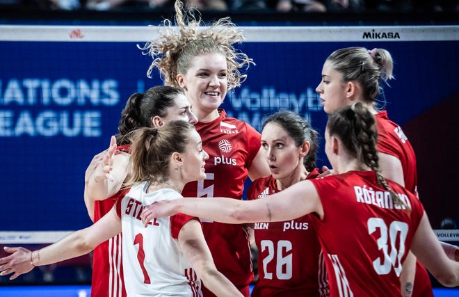 法国女子排球队实现逆转成功晋级 法国女子排球队实现逆转成功晋级