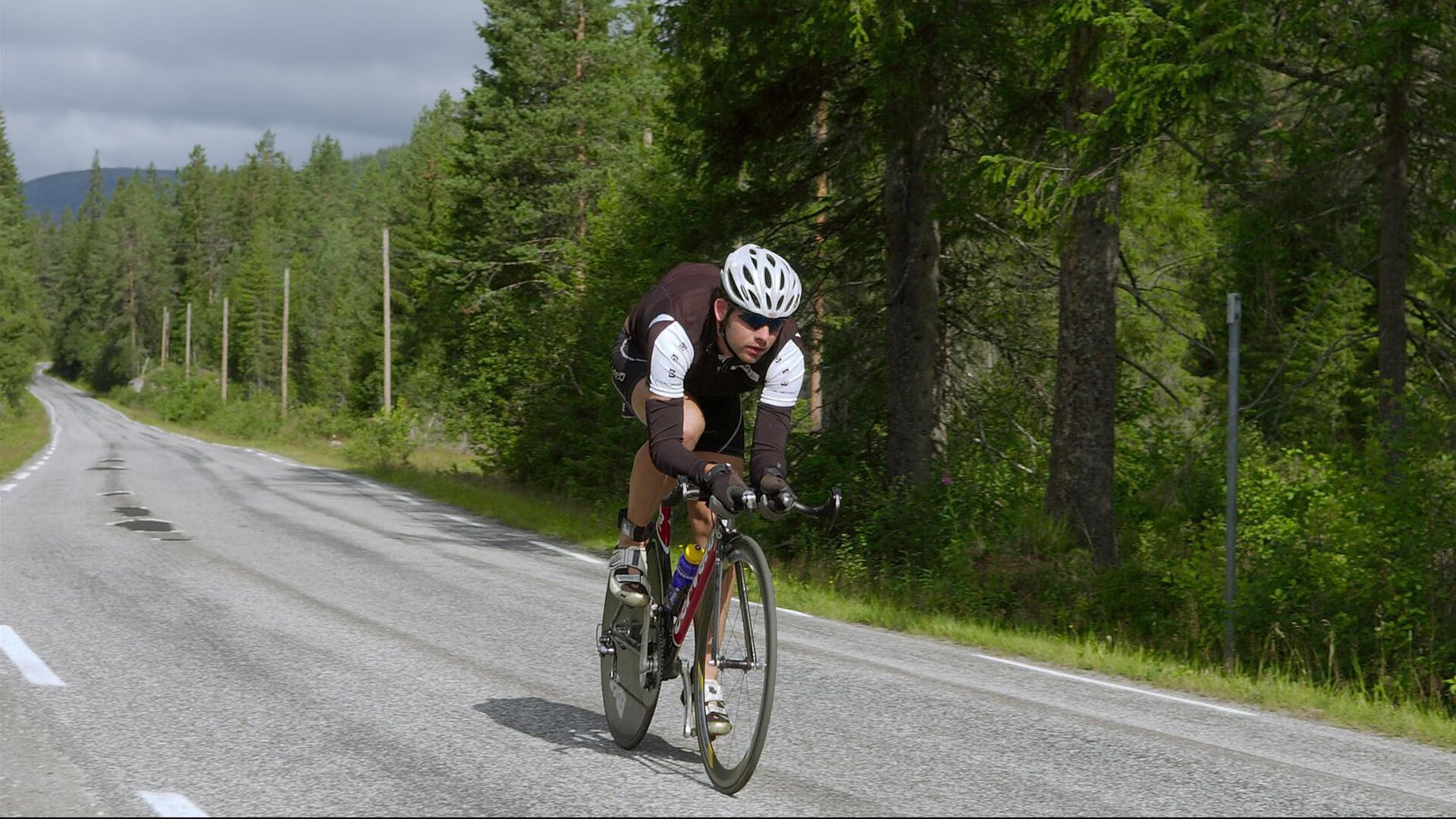 阿克之夜，当卡塔尔铁闸冻结中国锋线，一个门将的生涯定义战
